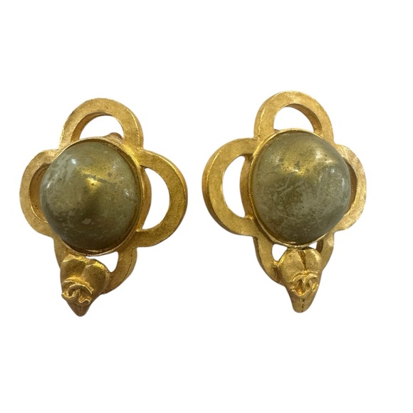 Chanel Rare, Vintage Earrings - Picture 2 of 8